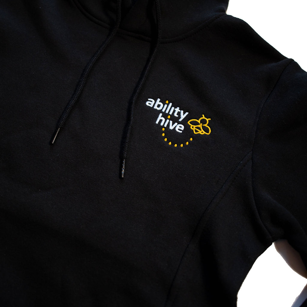 Hoodie black -front closeup